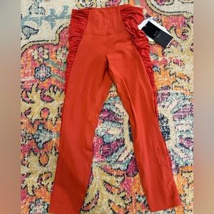 Lululemon special edition leggings sz 10